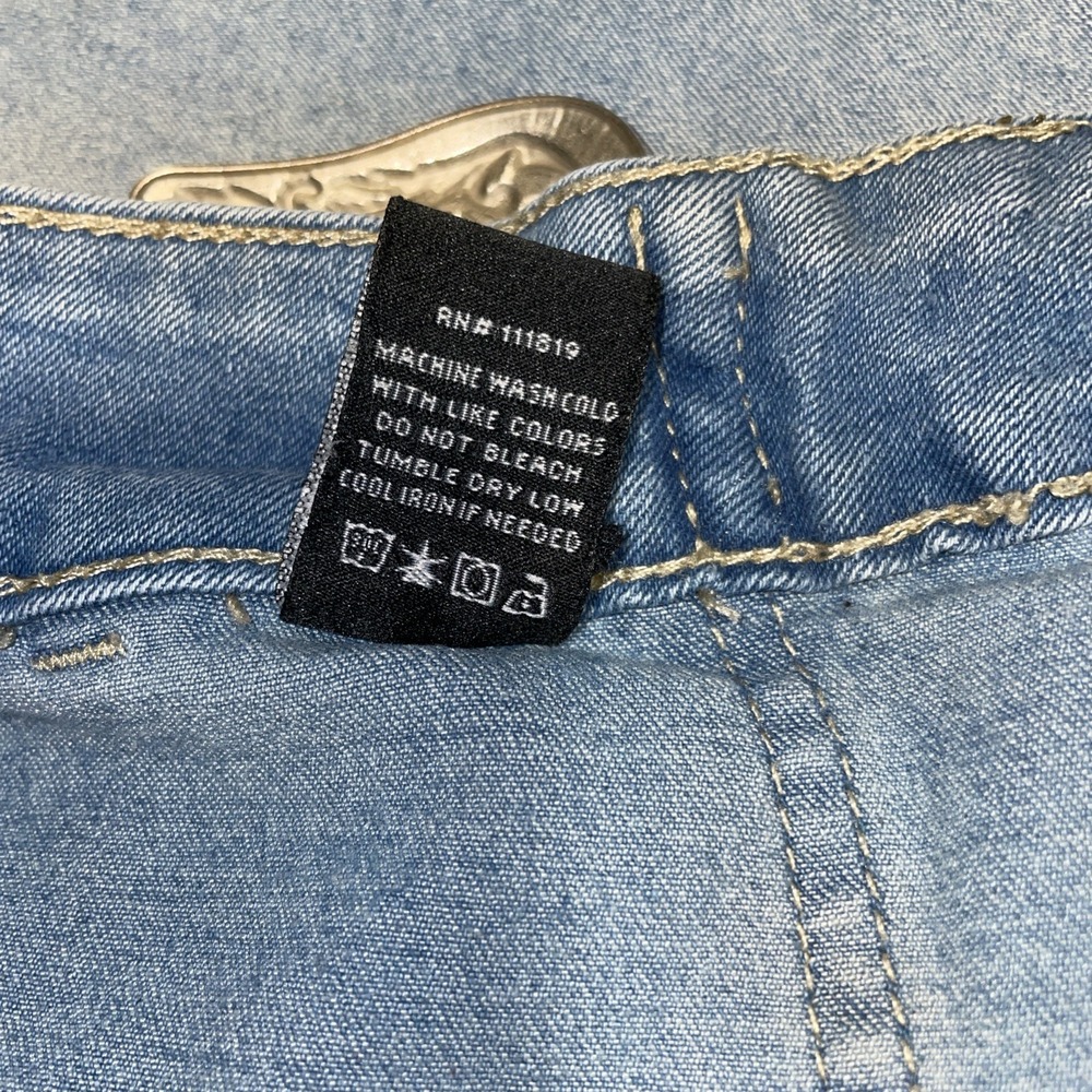 Elite Jeans Light Wash Wide Leg Buckle Detail Size 11 - Picture 6 of 7
